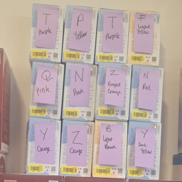 POPMART PIN FOR LOVE - T - Picture 1 of 1